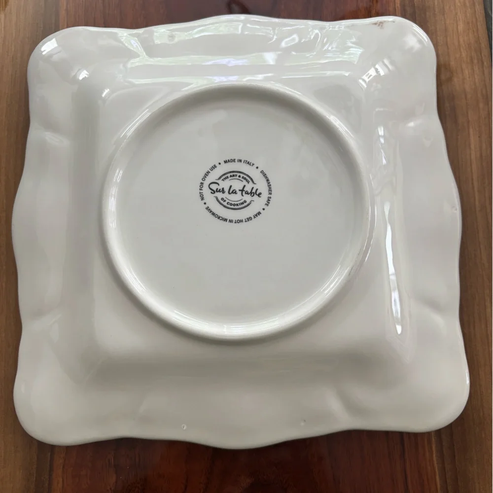 Sur la Table Frutta square 9 in salad plate, excellent condition!